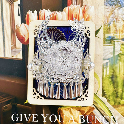 Guizhou Miao Ethnic Cultural Creative Refrigerator Magnet Dai Embroidery Cloth Large and Small Frame Three-Dimensional Phoenix Looking Back Guizhou Tourist Souvenir