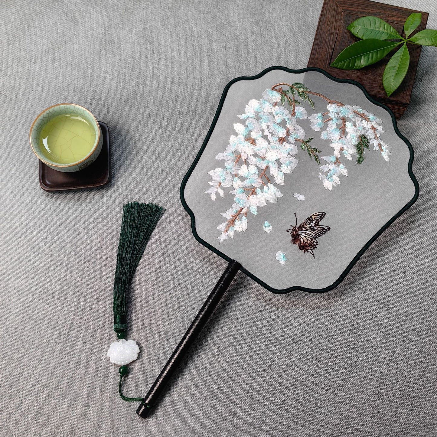 Traditional Fan Suzhou Double-Sided Embroidery Round Fan Dance Special Chinese Style Hanfu Cheongsam Classical Round Fan Summer Fan