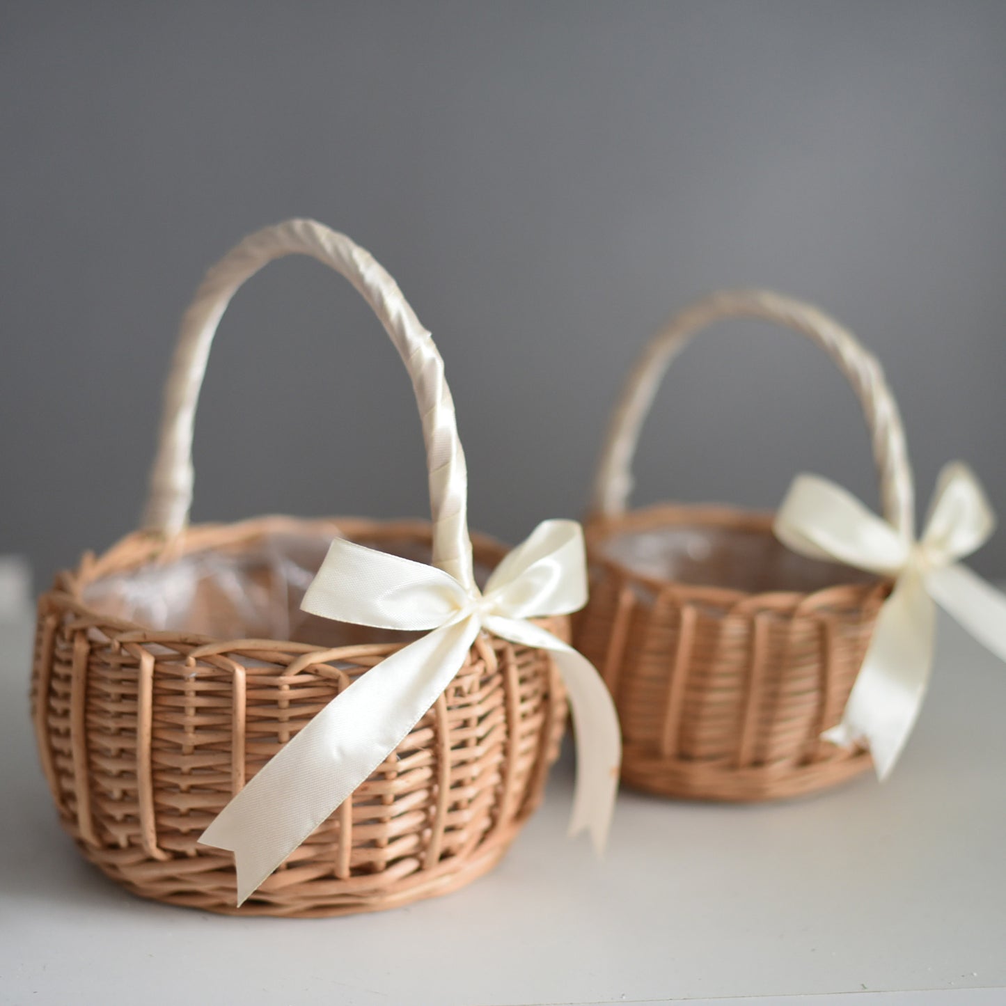 Woven Flower Basket Handheld Blue Handmade Natural Imitation Flower Basket Hand Gift Flower Arrangement Basket Bamboo Rattan Storage Basket