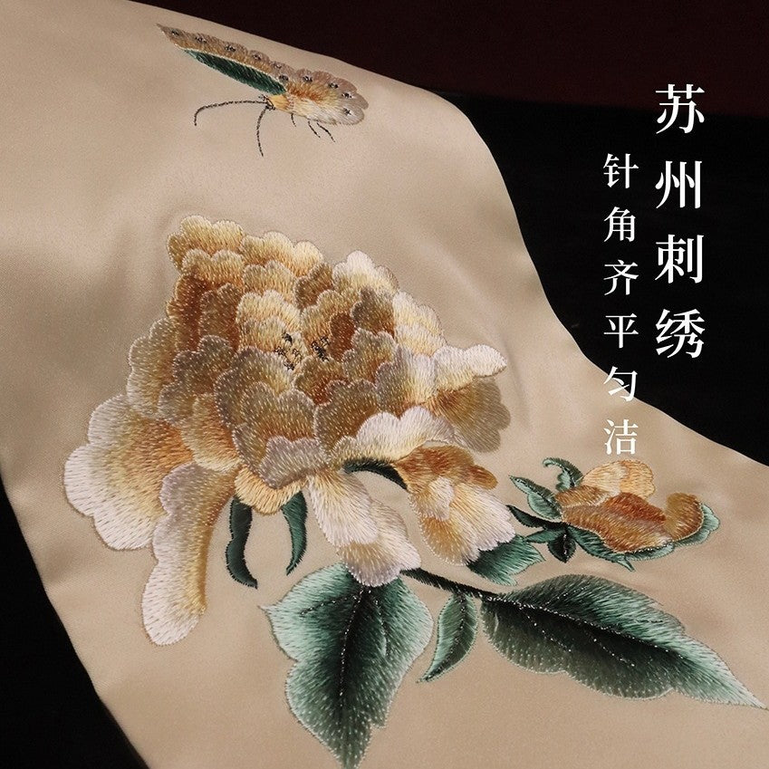 Suzhou Embroidery Scarf Suzhou Embroidery Intangible Cultural Heritage Velvet Flower Brooch Set Gift Box Handmade Suzhou Specialty Embroidery Silk Qinxuan